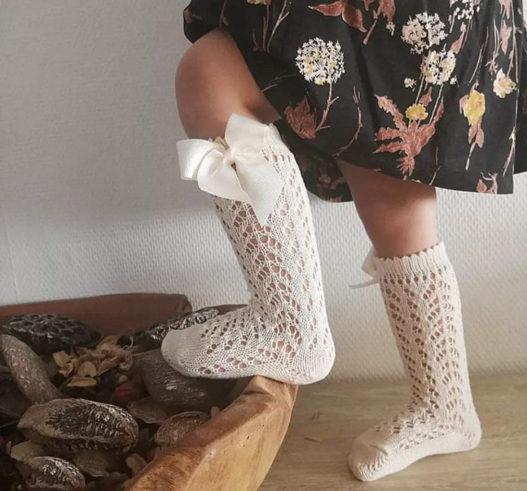 White Cotton Knit Bow Socks | Image 2